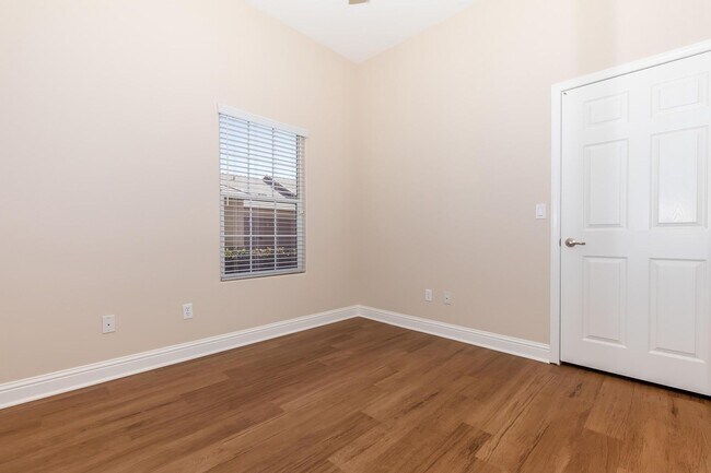 Building Photo - 625 Jasmine Parke Dr