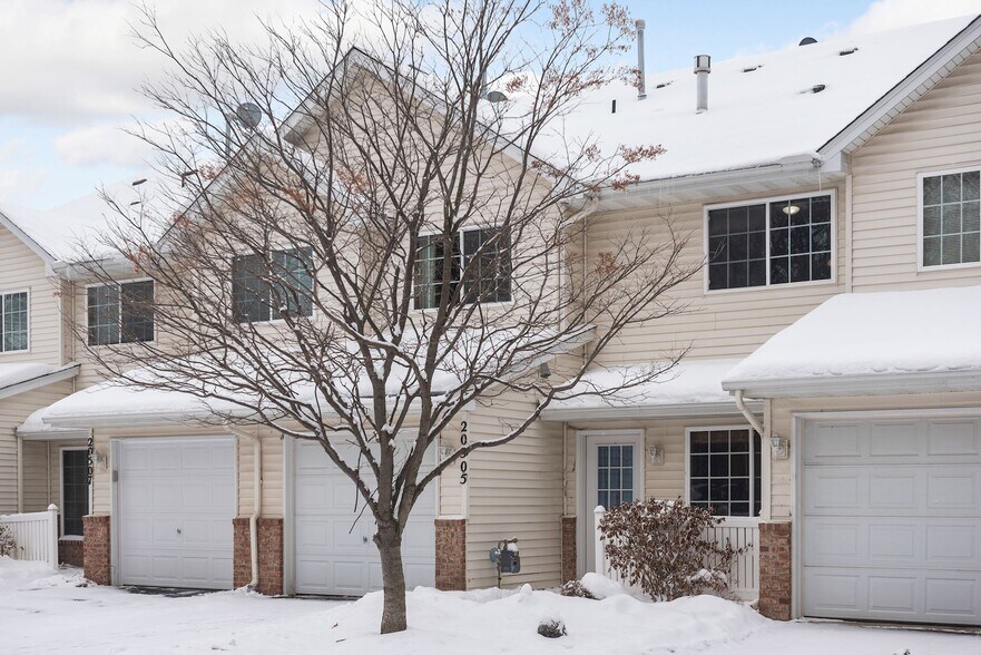 Building Photo - 20505 Erin Ct