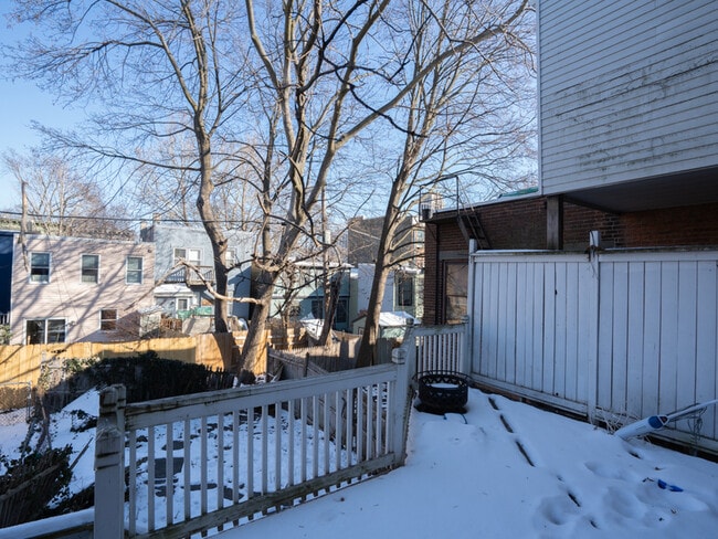 Building Photo - 355 Hudson Ave