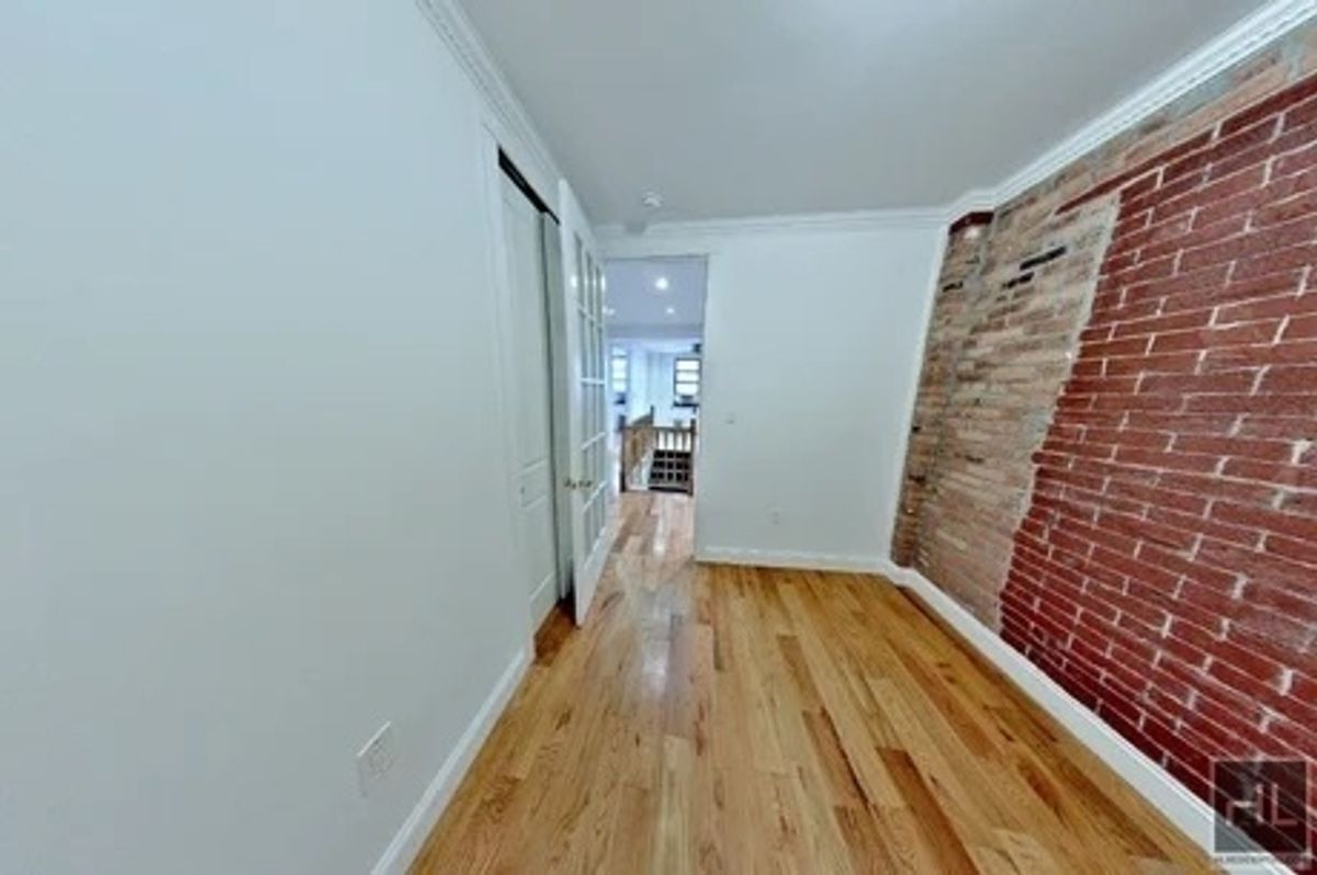 Building Photo - East 100th Street