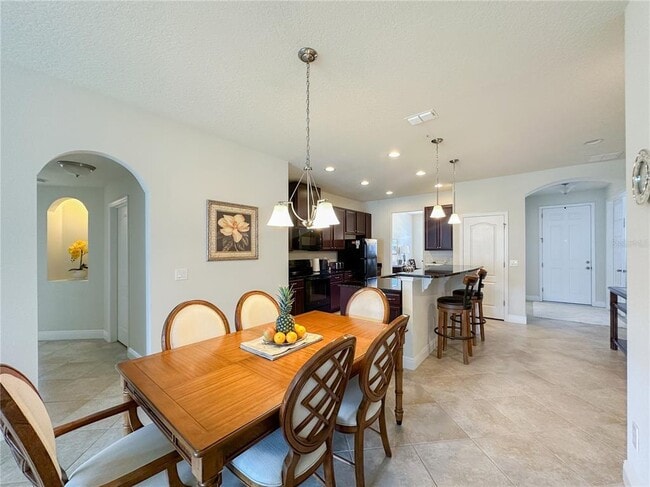 Building Photo - 720 Parkmont Pl