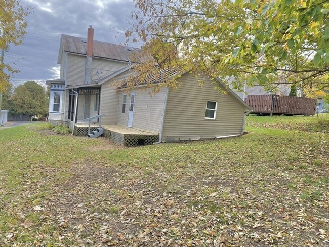 Building Photo - very nice 3 bedrooms house in a small town