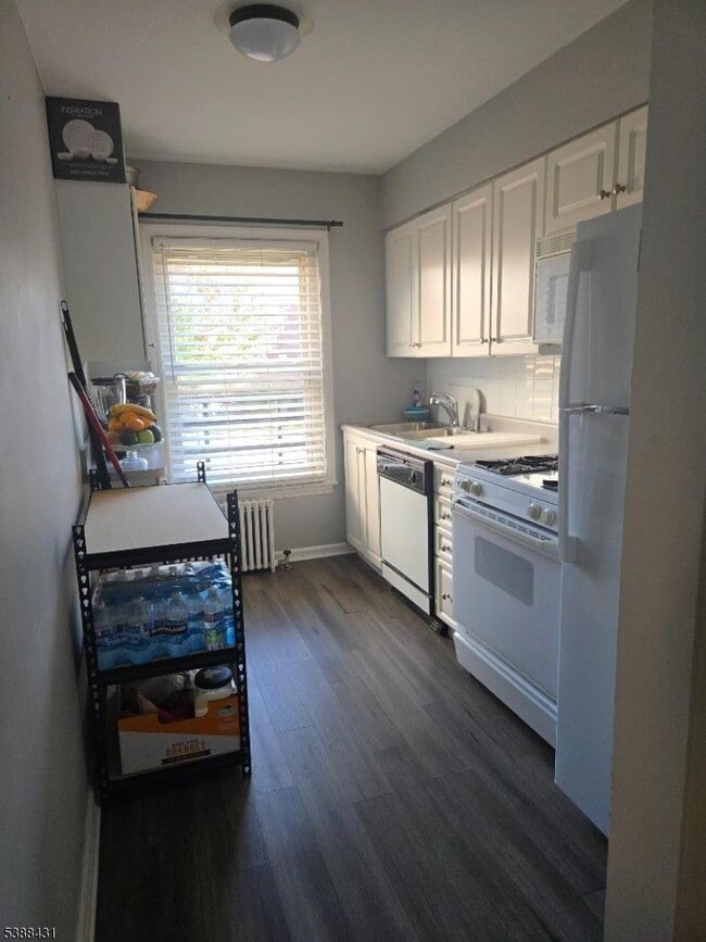 Building Photo - 245 Passaic Ave