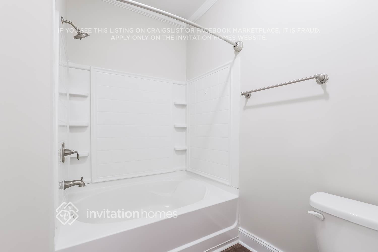 Building Photo - 245 Angela Ln