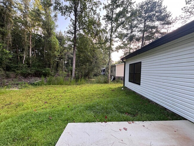 Building Photo - 1874 Rolling Hills Dr