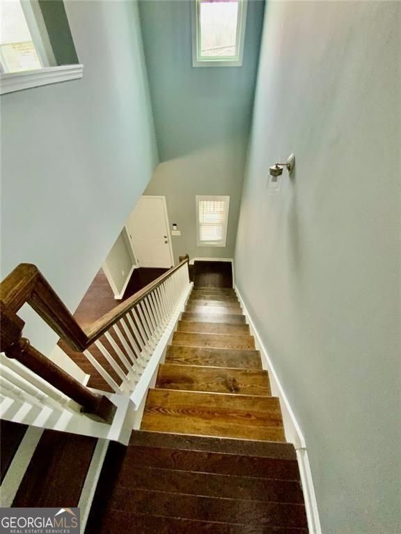 Building Photo - 294 Bass St SW