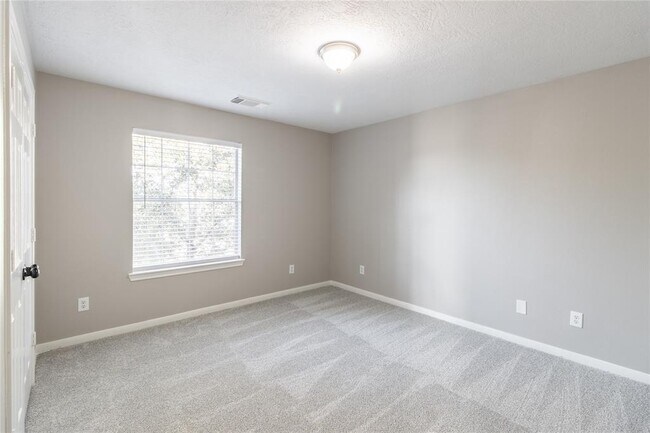Building Photo - 2519 Flycatcher Cove Dr