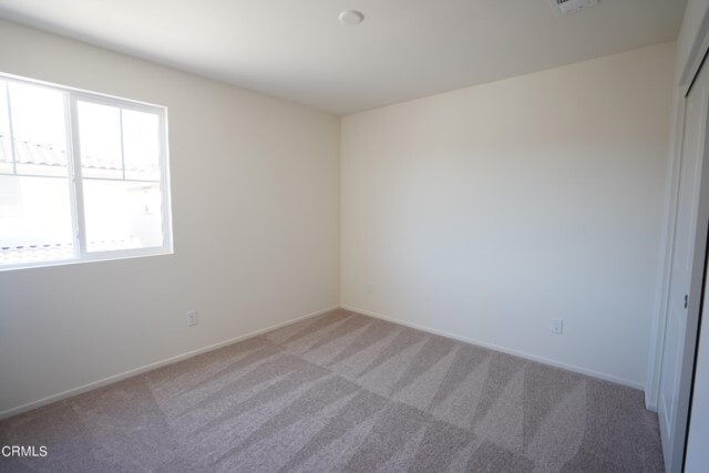 Building Photo - 295 Fuerte Dr