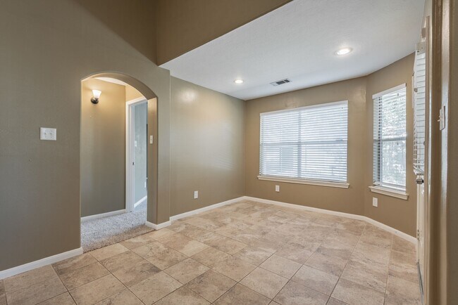 Building Photo - 18326 Cinderwood Dr