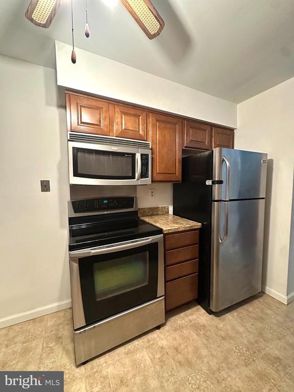 Building Photo - 26 Ashley Ct