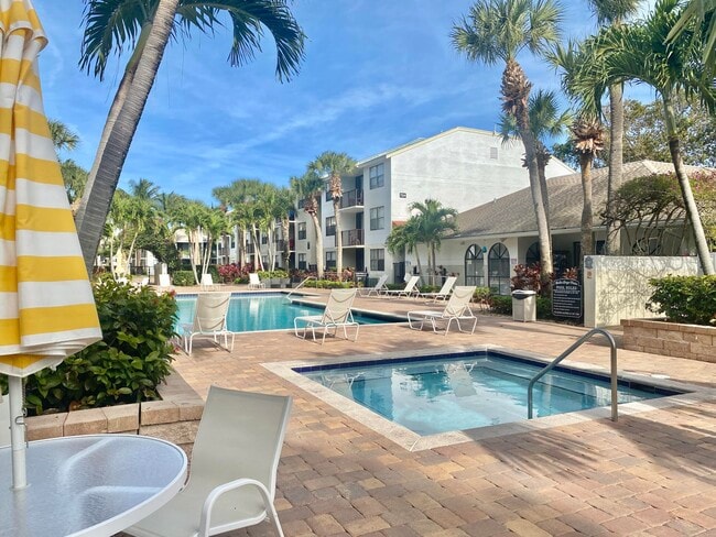 Building Photo - 706 Executive Center Dr