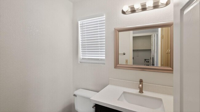 Building Photo - 7702 W Boca Raton Rd