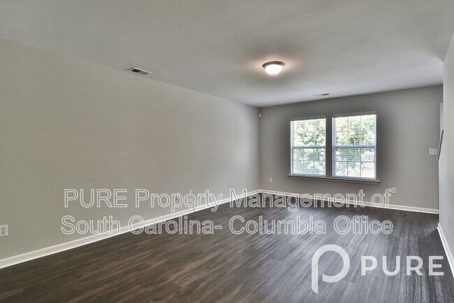 Building Photo - 340 Longfellows Ln