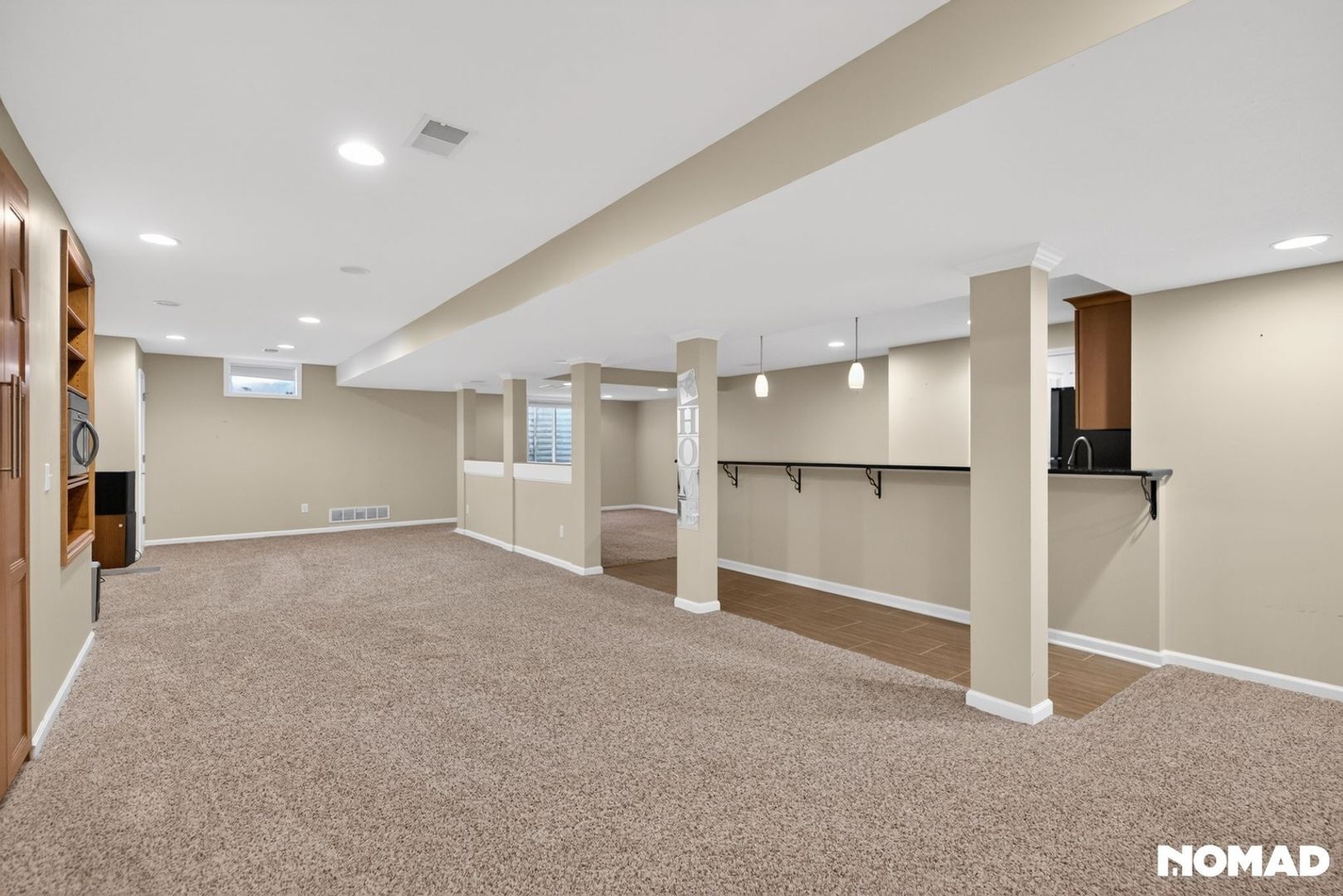 Building Photo - 5711 Coddington Ln