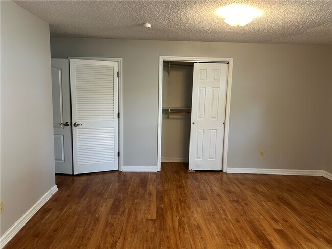 Building Photo - 216 Rue Grand Dr