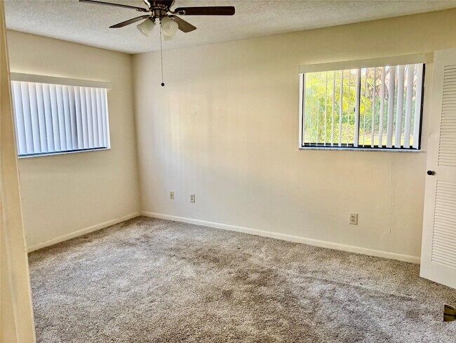 Building Photo - 9384 S Belfort Cir