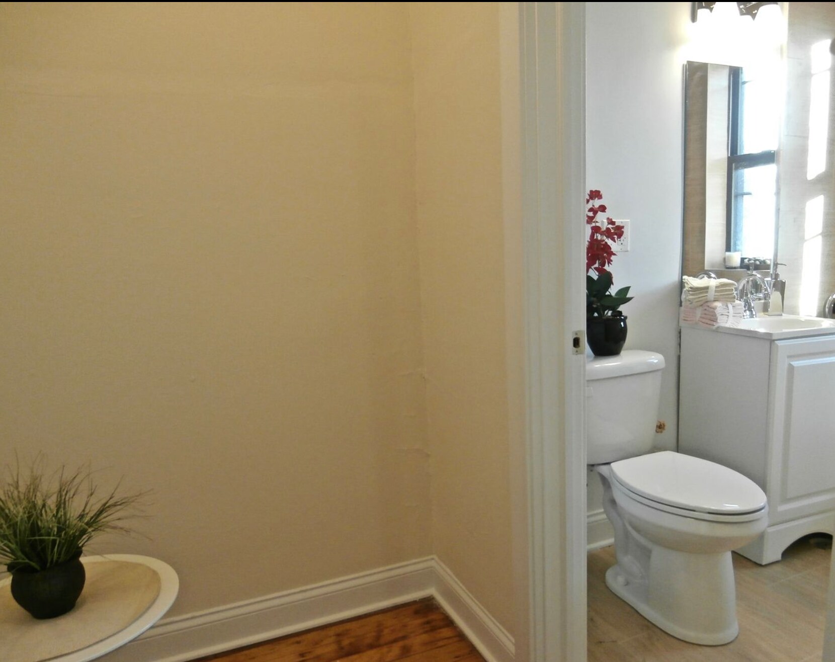 Bathroom area - 339 Howard St