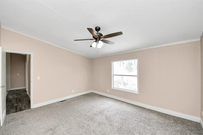 Building Photo - 524 Rd 5253