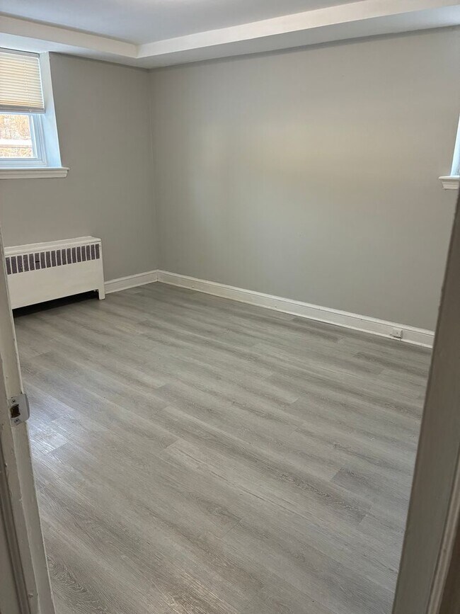 Building Photo - Congress Court 1 Bed - Lansdowne, PA