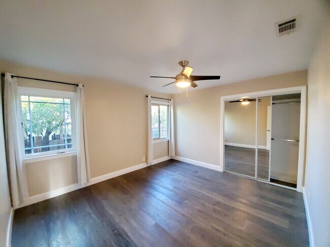 Building Photo - Stunning home in san mateo