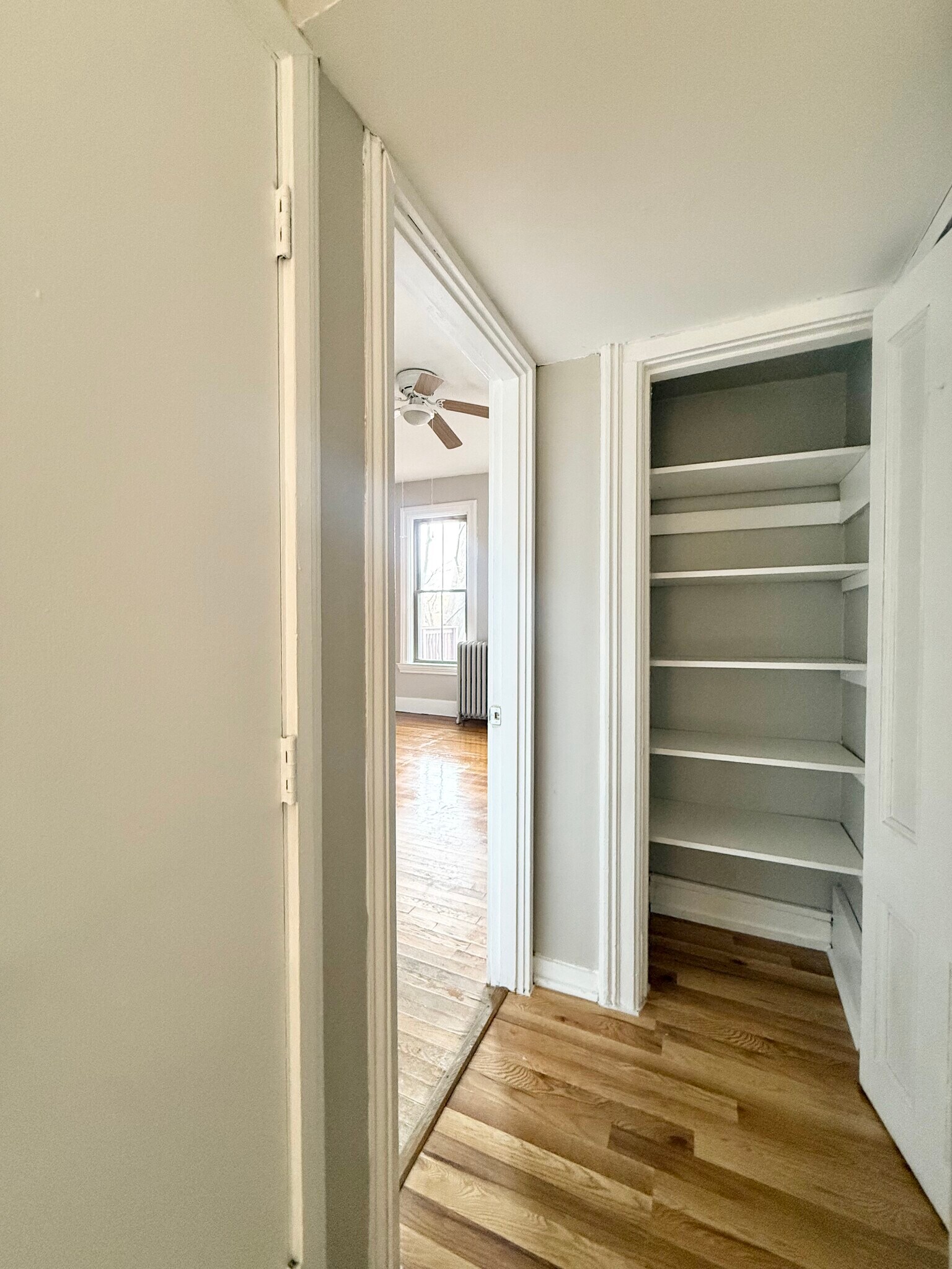 Building Photo - 34 Mattoon St