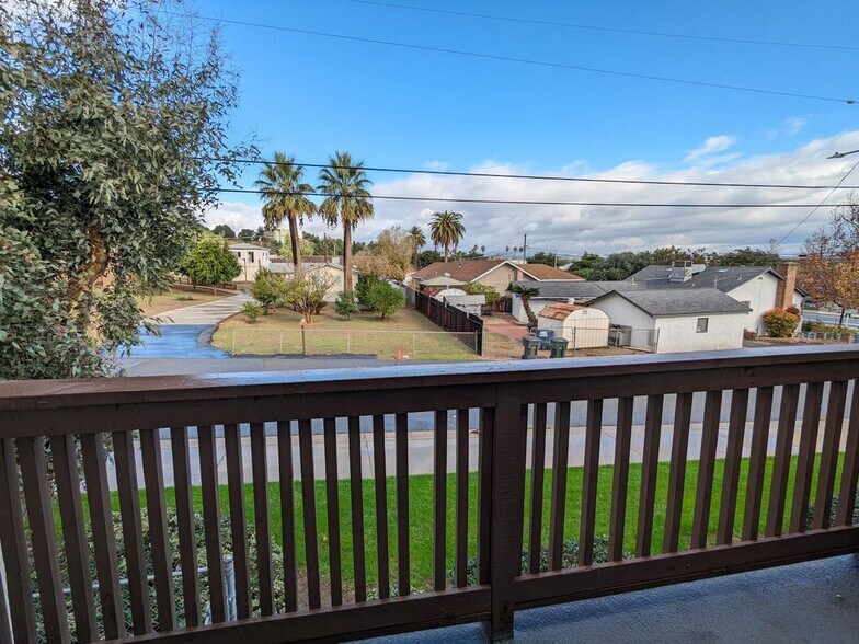 Building Photo - 11915 Pike St