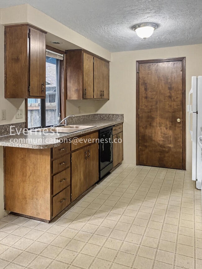 Building Photo - 88026 9th St