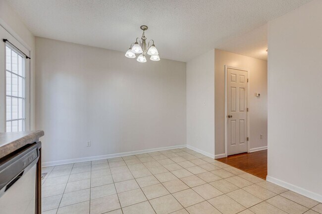 Building Photo - Now Available | 2 Bedroom 2.5 Bath | Bristol, TN