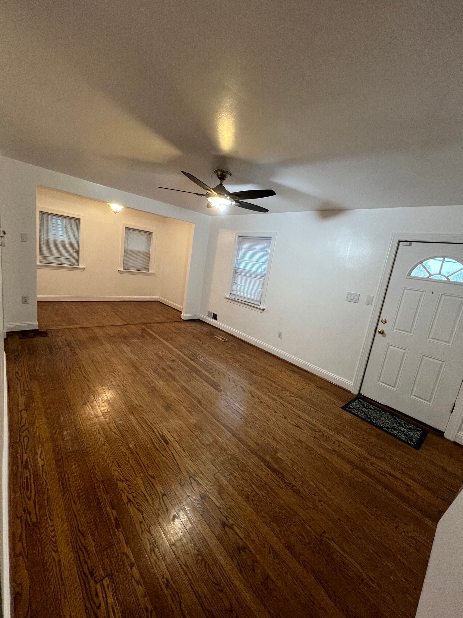 Front entrance to living room and Dinning area - 3414 63rd Ave
