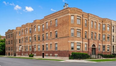 Building Photo - 4613 N Ashland Ave