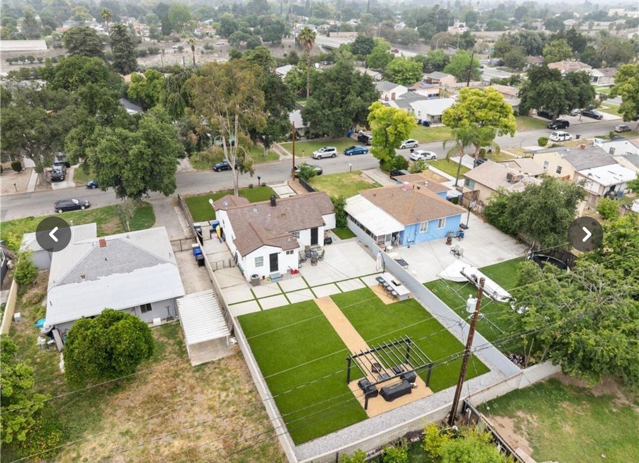 Building Photo - 855 W 29th St