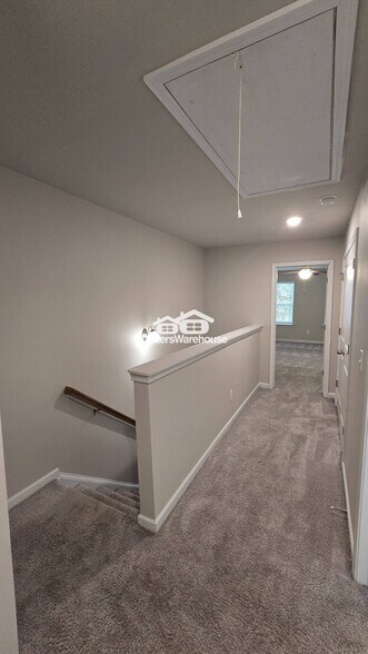 Building Photo - 7055 Mimosa Blf