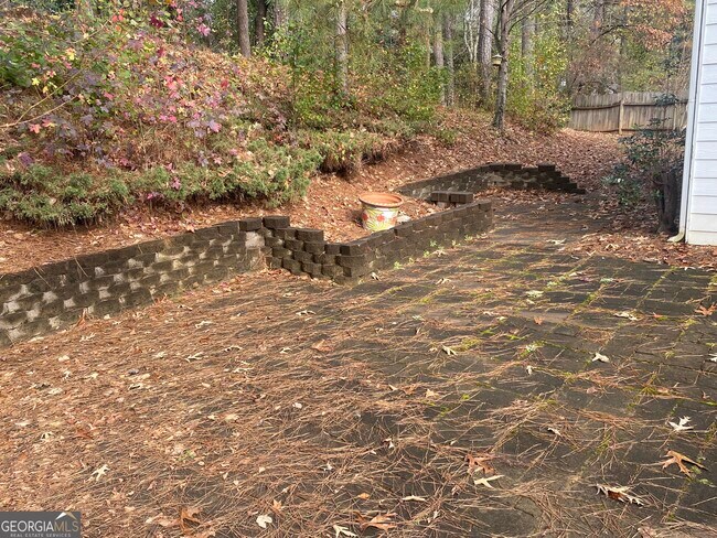 Building Photo - 541 Cascade Hills Ct SW