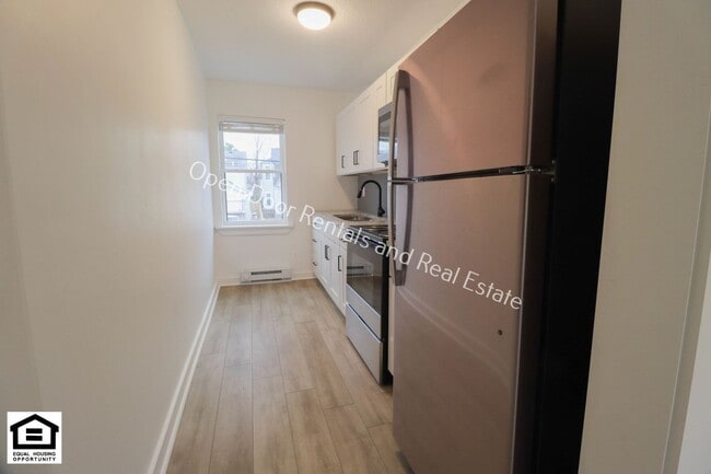 Building Photo - 1823 Griswold Dr