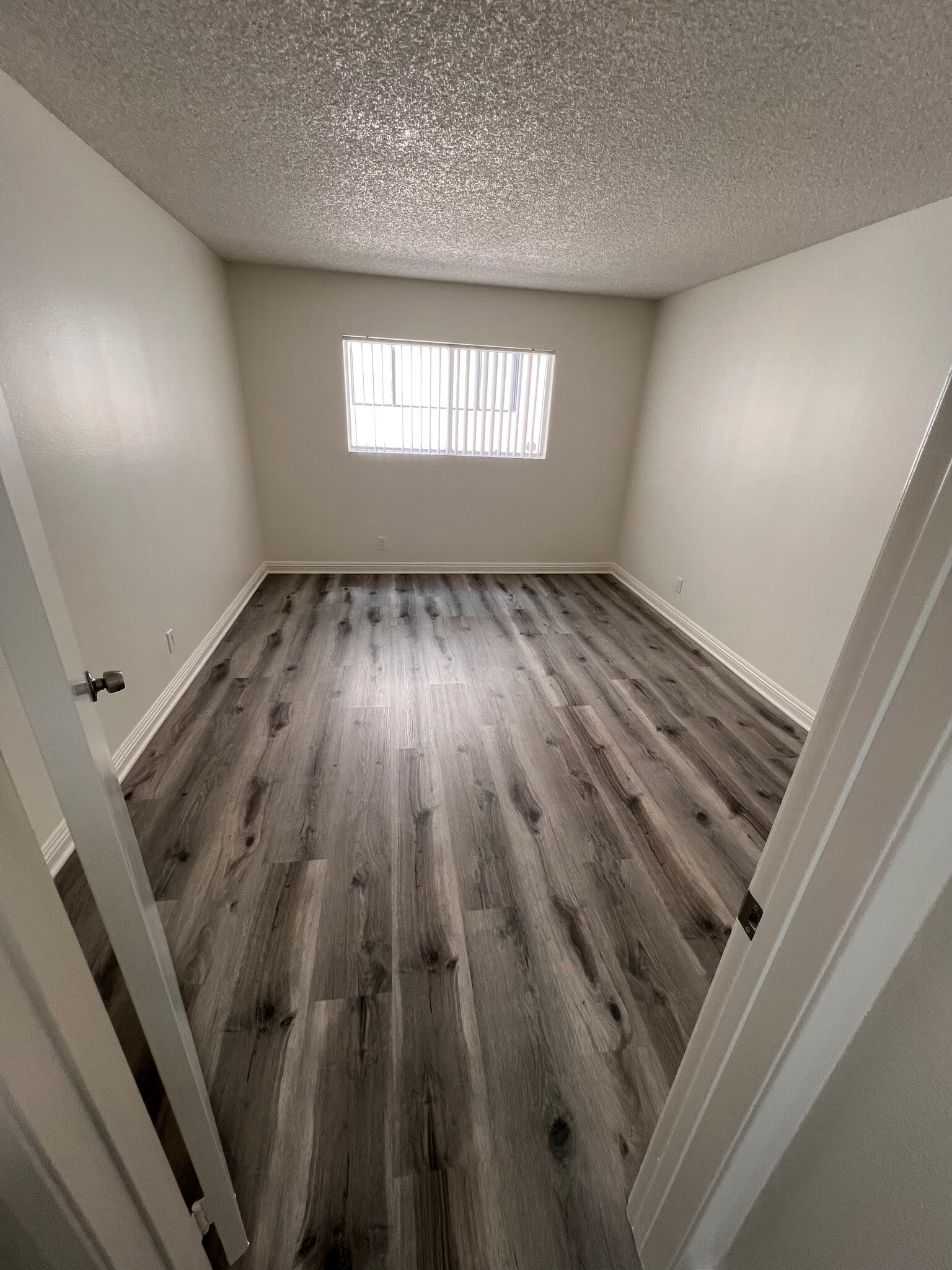 Building Photo - 4648 Fulton Ave