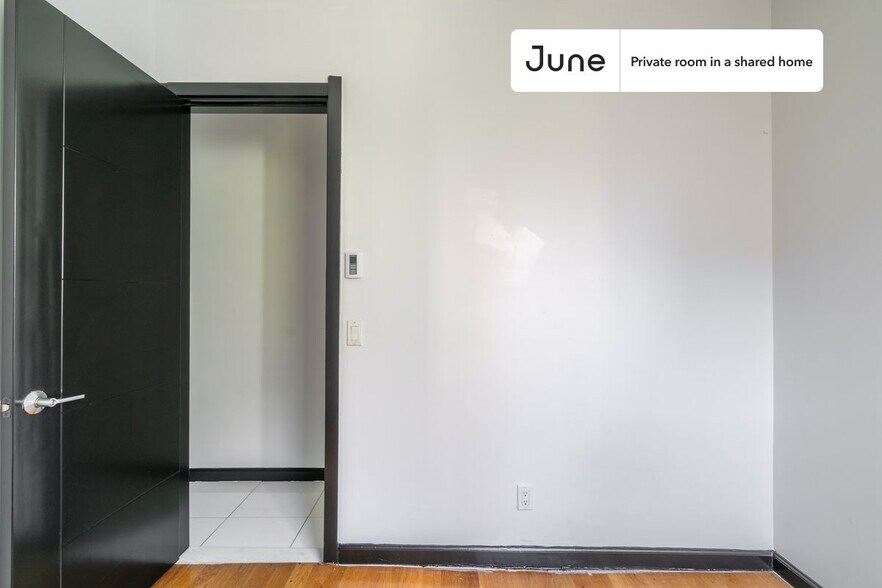 Building Photo - Room in Shared 3 bed/2 bath home in Upper West Side
