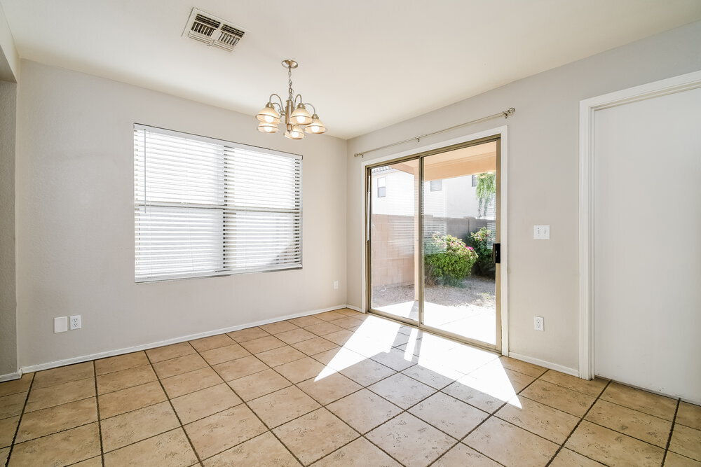 Building Photo - 1080 S Bogle Ct