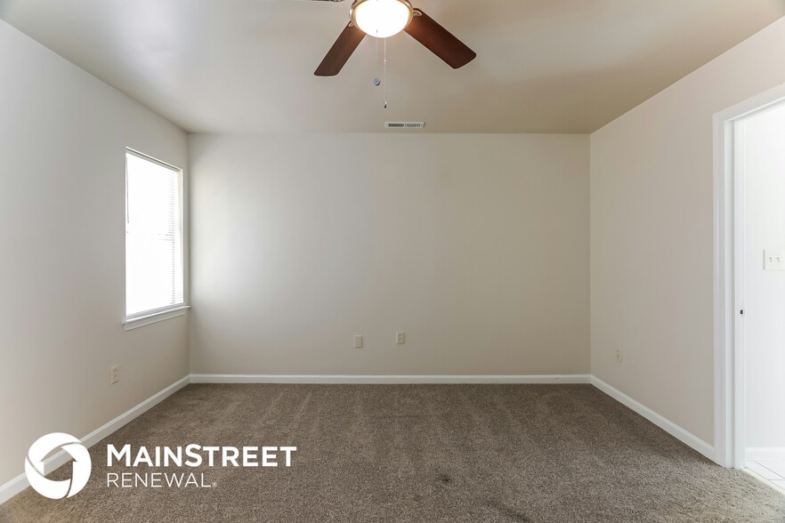 Building Photo - 232 Meriweather Ln