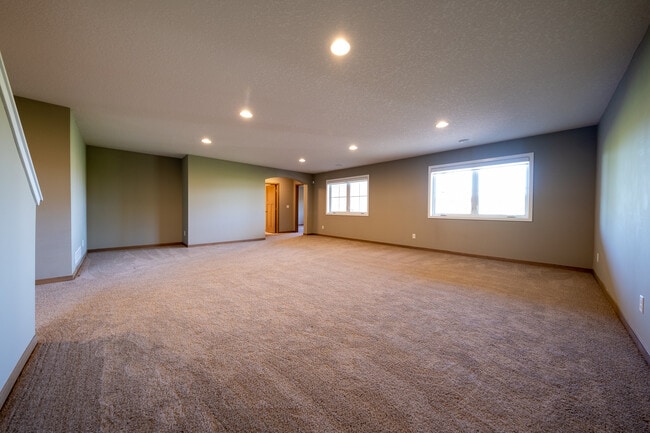 Building Photo - 1419 Palisade Path