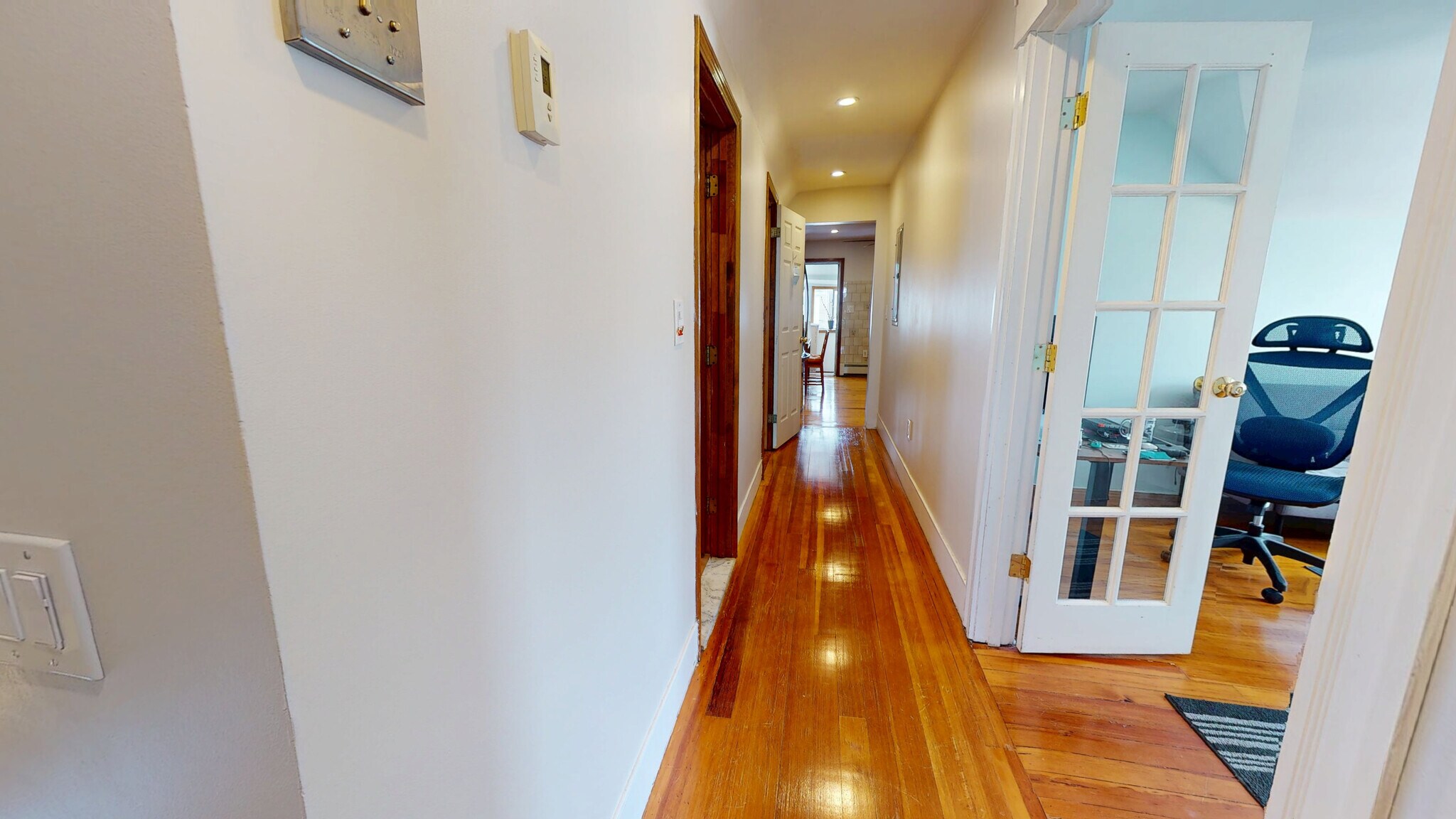 Building Photo - 15 Stanley Ave