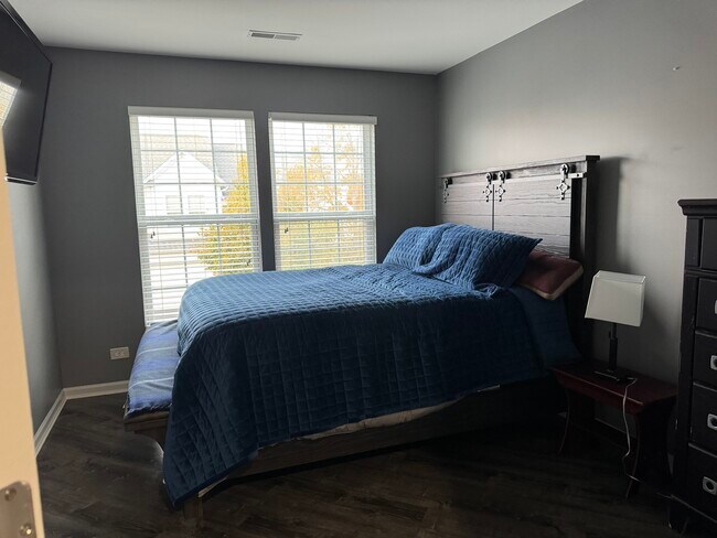 Building Photo - 1434 Crimson Ln