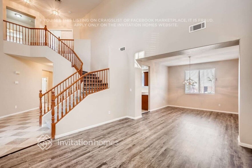 Building Photo - 832 Bluff Ridge Ave