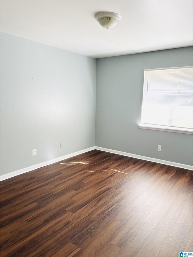 Building Photo - 7748 Rugby Ave