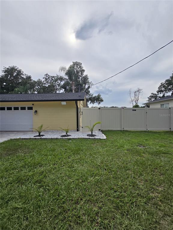 Building Photo - 1190 Pecan St