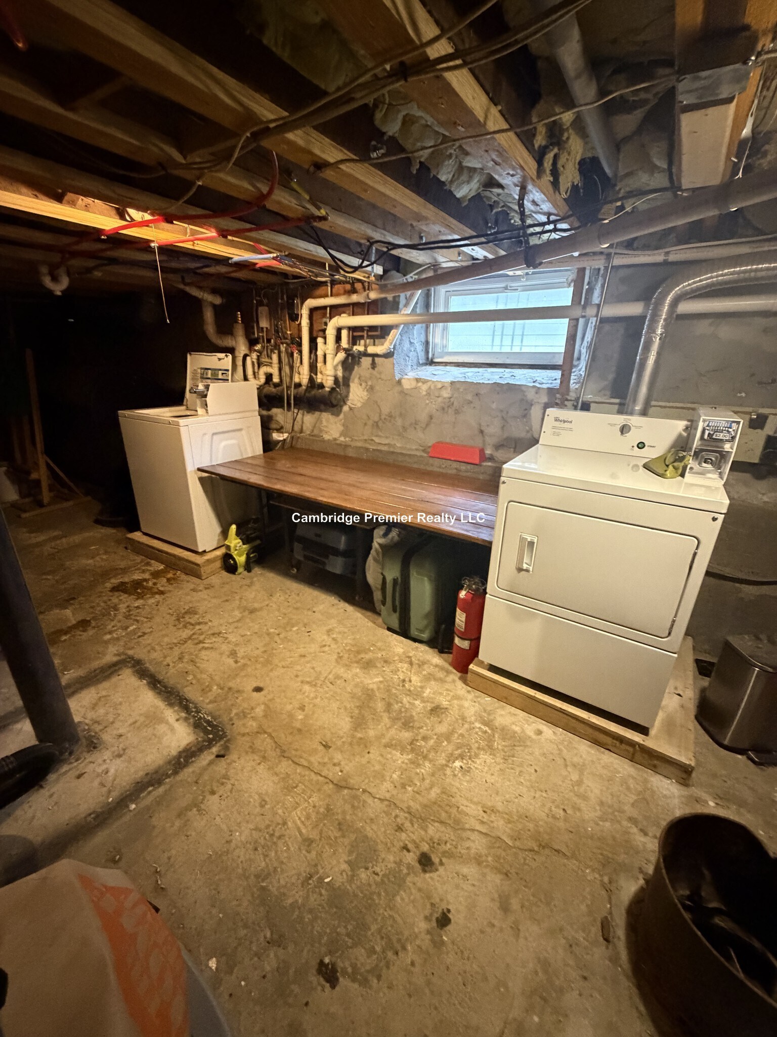 Building Photo - 538 Main St