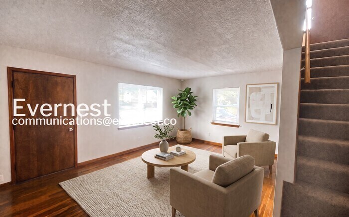 Building Photo - 3012 Hamilton Ave