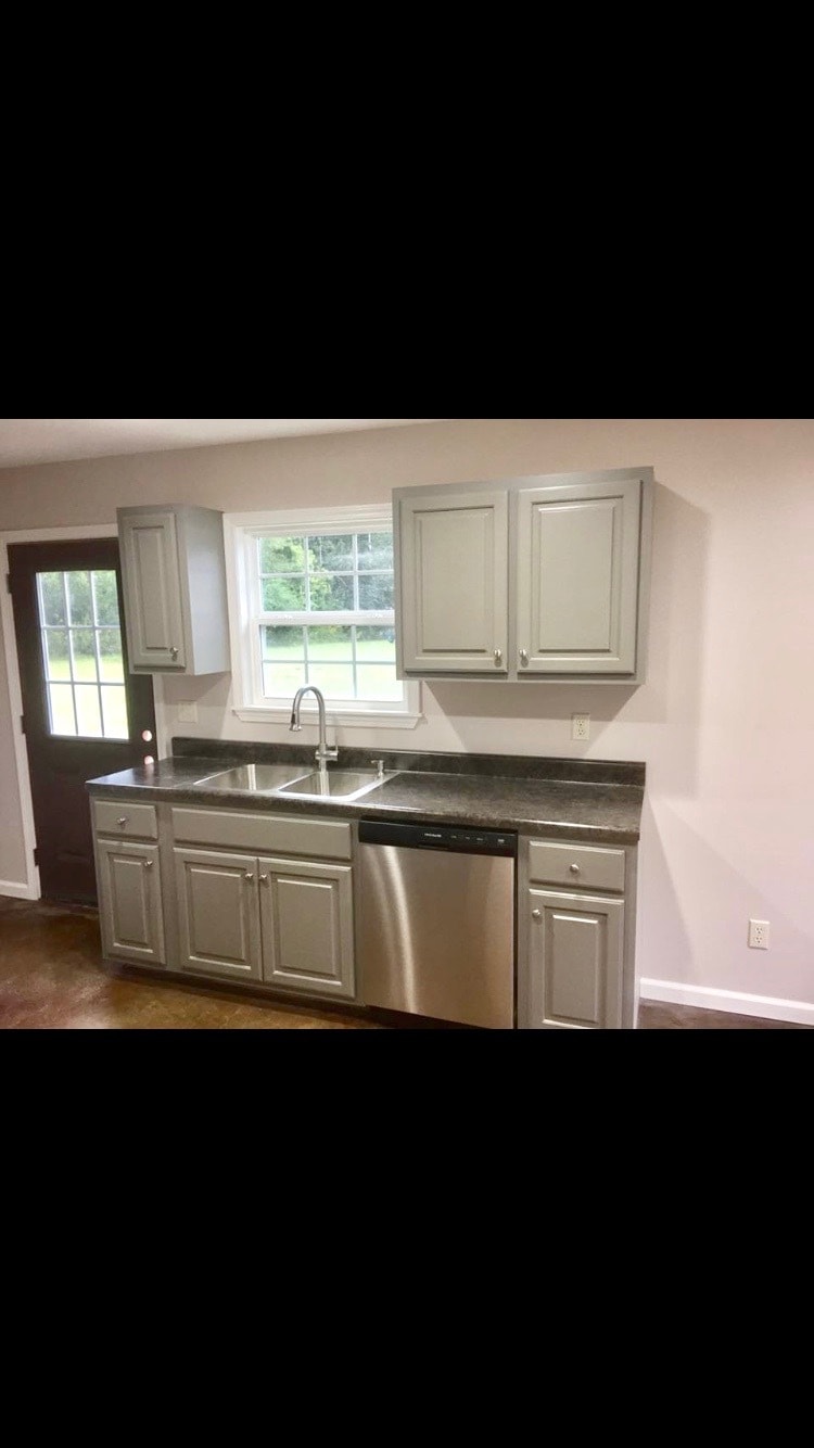Building Photo - 120 Villa Ln