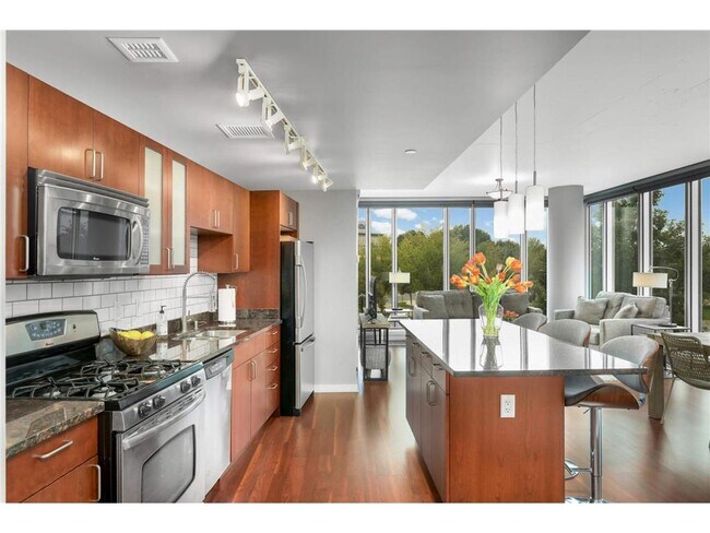 Building Photo - 8161 33rd Ave S