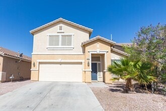 Building Photo - Spacious 3-Bedroom, 2.5-Bath Two-Story Hom...