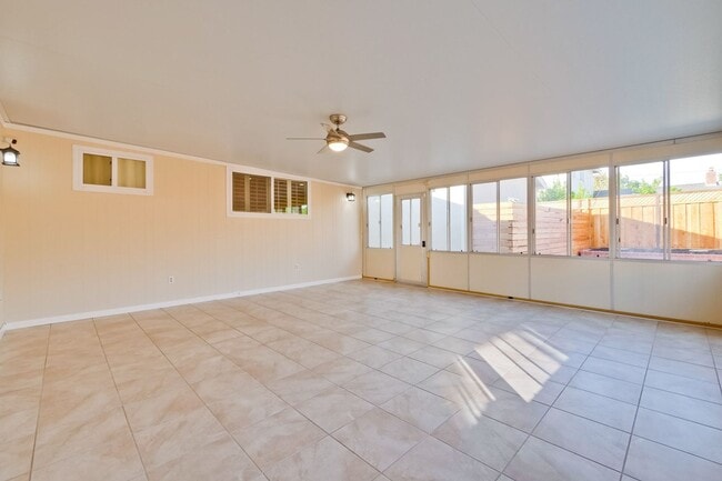 Building Photo - Stylish San Jose Home and Private Yard